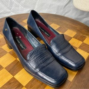 Etienne Aigner blue leather shoes 7m